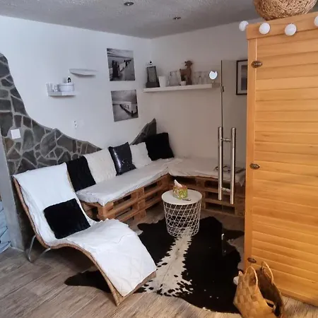 Privat U Katky ホームステイ *